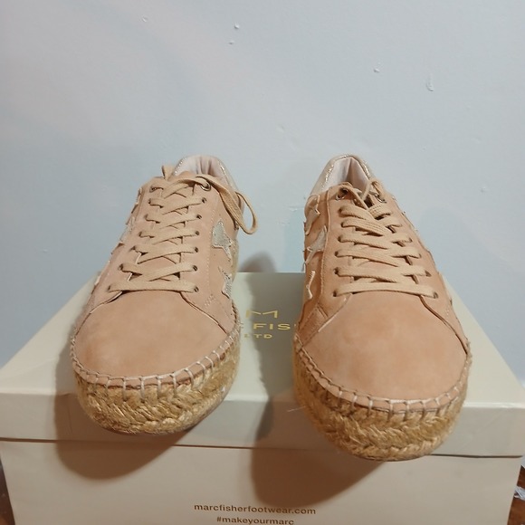Marc FisheLtMarciaEspadrille Sneakers NaturalMulti SuedeStar EmbellishedWomen8.5 - Picture 2 of 7